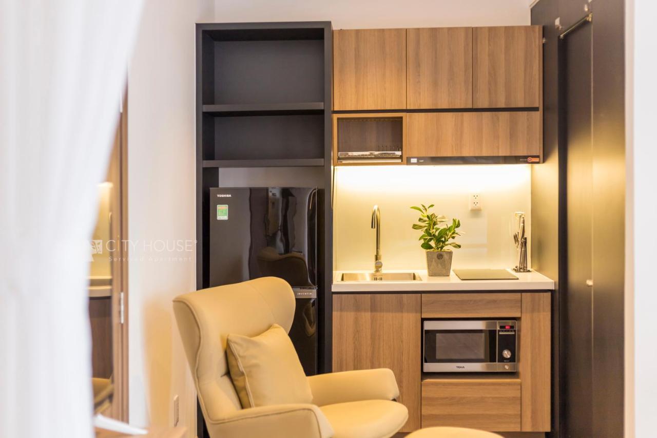 Khách sạn hẻo lánh Cityhouse - Kim Nguyên