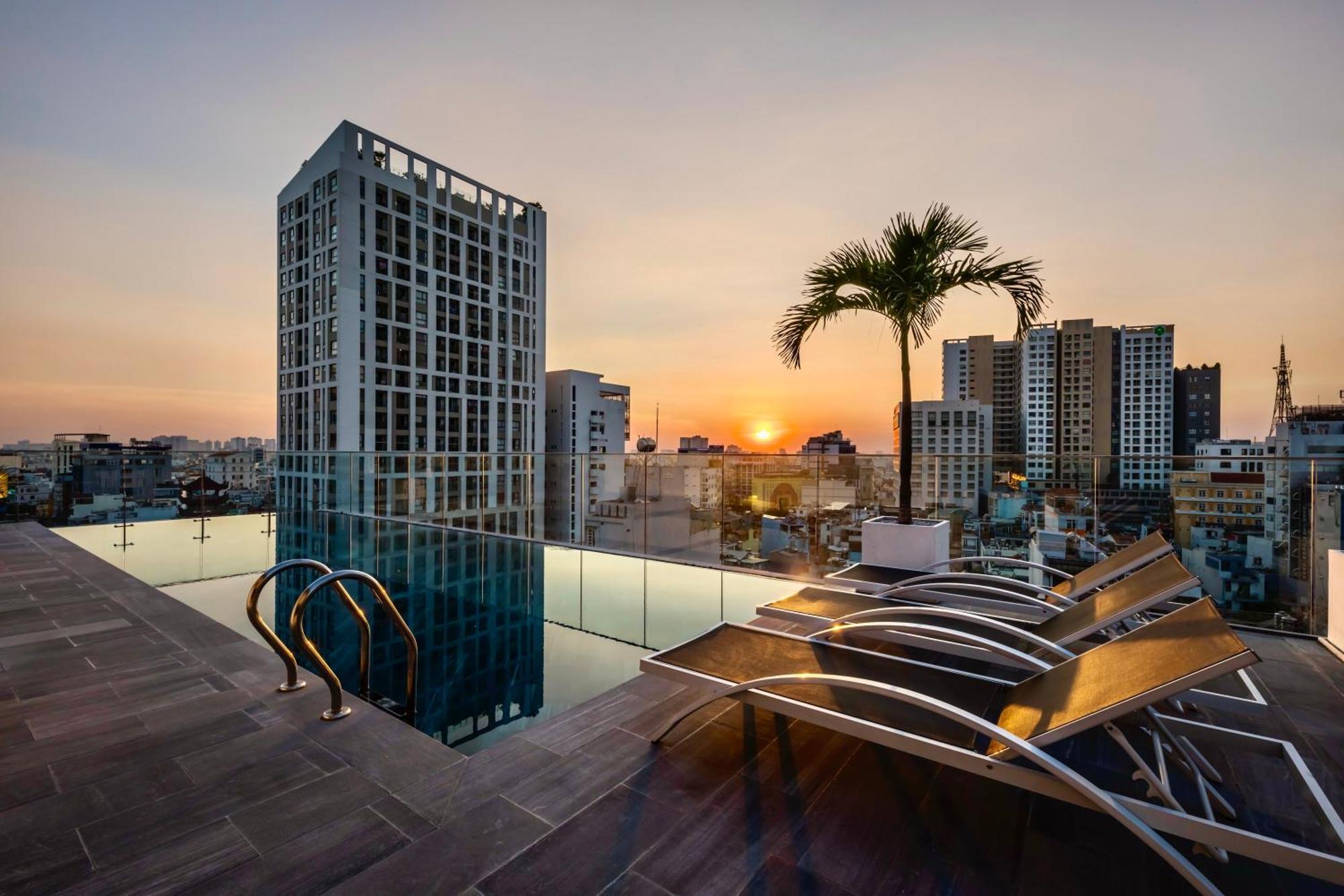 Cityhouse - Kim Nguyên Khách sạn hẻo lánh *